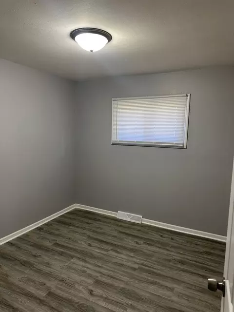 2956 Sherwood Ave, Markham, IL 60428 photo 7