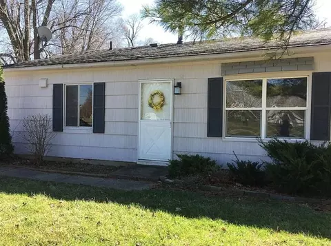 2203 W Kirby Ave, Champaign, IL 61821
