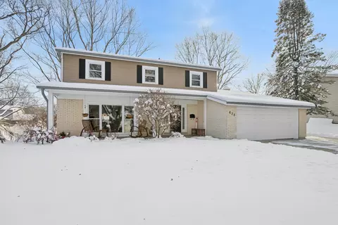 635 E Golf Rd, Libertyville, IL 60048