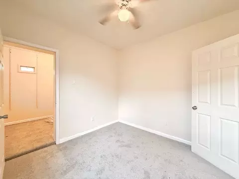 Bedroom - 1406 W 109th Pl, Chicago, IL 60643 photo 4 of 7