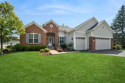 12663 Cold Springs Dr, Huntley, IL 60142