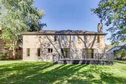 Exterior - 73 Augusta Dr, Deerfield, IL 60015 photo 5 of 6
