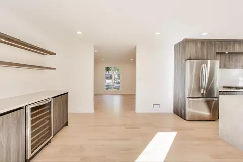 Entry Way - 73 Augusta Dr, Deerfield, IL 60015 photo 3 of 3