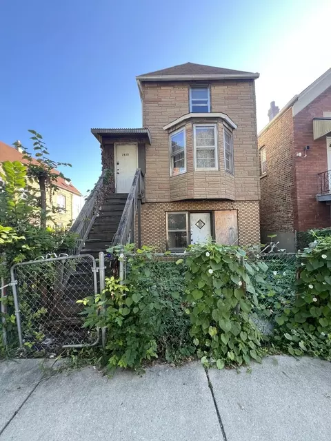 2625 S Karlov Ave, Chicago, IL 60623