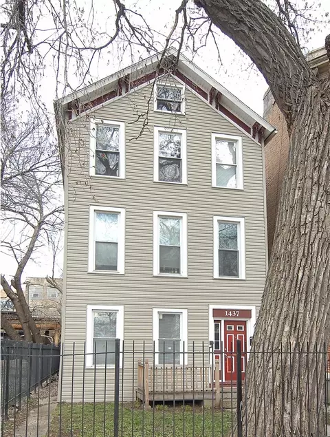 1437 N Wicker Park Ave, Chicago, IL 60622