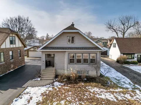Undisclosed, Lombard, IL 60148