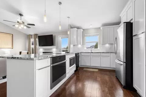 5576 Karakul Ter, Roscoe, IL 61073 photo 8