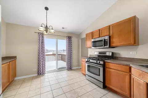 24958 W Gates Ln, Plainfield, IL 60585 photo 7