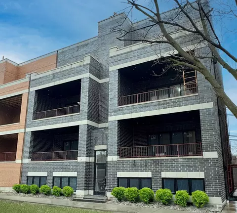 4353 N Richmond Ave #1S, Chicago, IL 60618