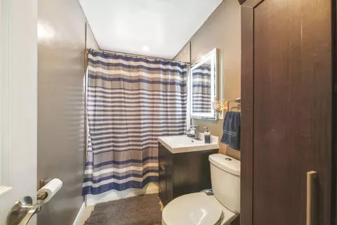 Bath - 7235 Park Ave, Summit, IL 60501 photo 1 of 2