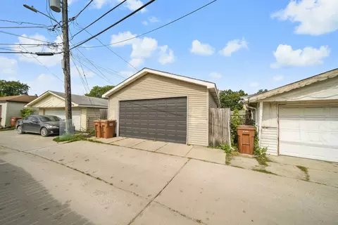 Exterior - 7235 Park Ave, Summit, IL 60501 photo 3 of 4
