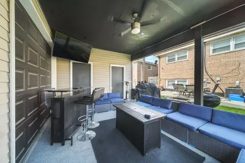 Exterior - 7235 Park Ave, Summit, IL 60501 photo 1 of 4