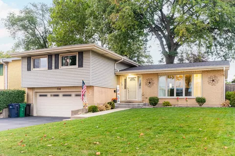 716 E Wilson Ave, Lombard, IL 60148