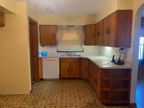 Kitchen - 312 Walnut St, Leonore, IL 61332 photo 1 of 3