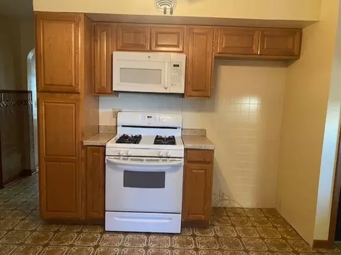 Kitchen - 312 Walnut St, Leonore, IL 61332 photo 3 of 3