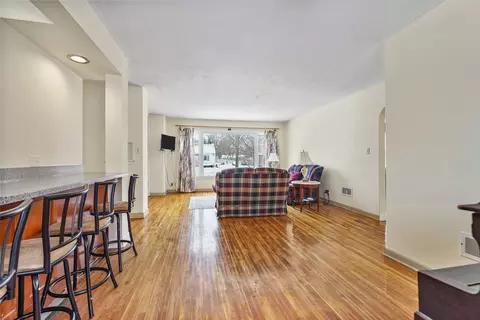 Living - 819 Maple Ave, Minonk, IL 61760 photo 4 of 5