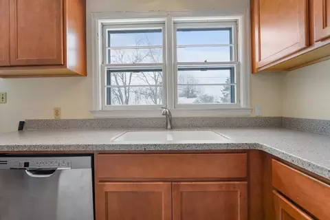 Kitchen - 819 Maple Ave, Minonk, IL 61760 photo 4 of 4