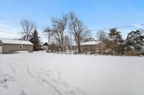 Exterior - 819 Maple Ave, Minonk, IL 61760 photo 5 of 5