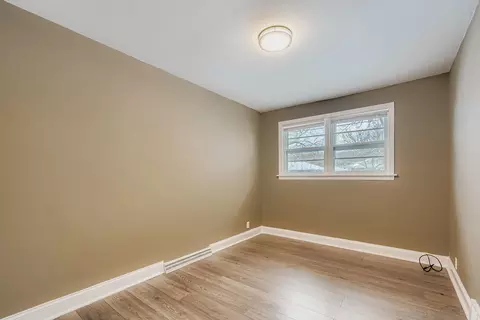 Other - 208 Blackstone St, Thornton, IL 60476 photo 6 of 8