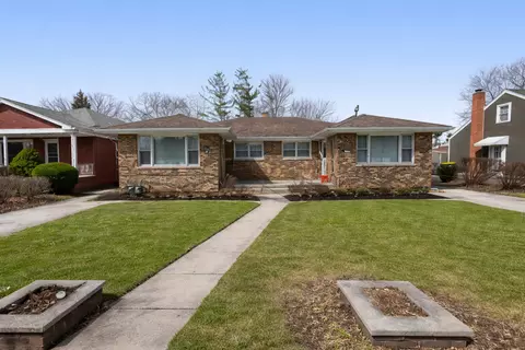208 Blackstone St, Thornton, IL 60476