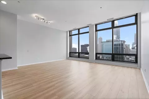 Living - 65 E Monroe St #4216, Chicago, IL 60603 photo 2 of 6