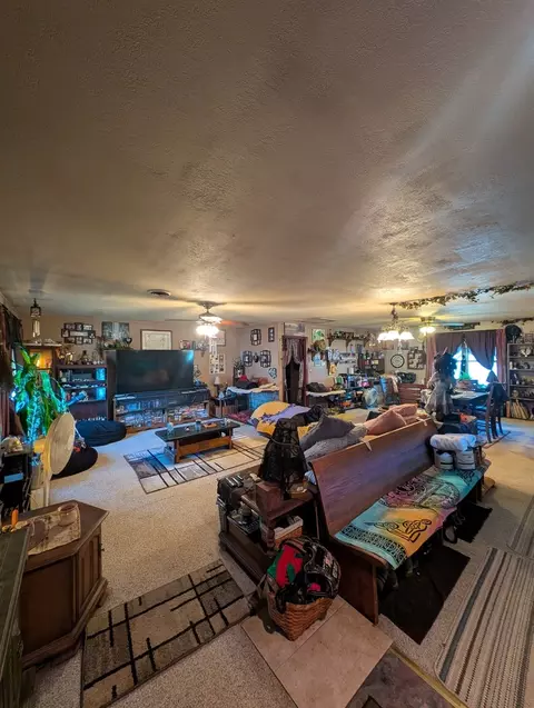 Living - 1824 Cobb Blvd, Kankakee, IL 60901 photo 1 of 1