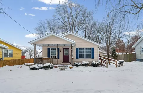 114 N Cottage Grove Ave, Urbana, IL 61802