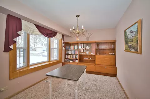 493 Harvard Ln, Bartlett, IL 60103 photo 5