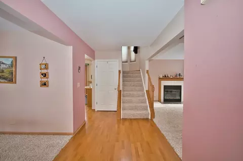 493 Harvard Ln, Bartlett, IL 60103 photo 4