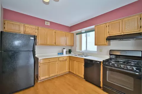 493 Harvard Ln, Bartlett, IL 60103 photo 14