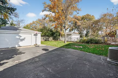 Exterior - 2126 David Dr, Des Plaines, IL 60018 photo 5 of 6