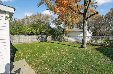 Exterior - 2126 David Dr, Des Plaines, IL 60018 photo 2 of 6