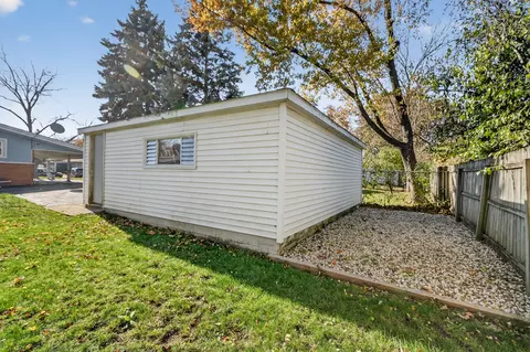 Exterior - 2126 David Dr, Des Plaines, IL 60018 photo 3 of 6