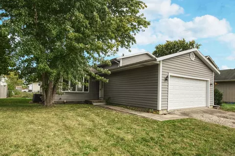 3255 Longford Dr, Joliet, IL 60431