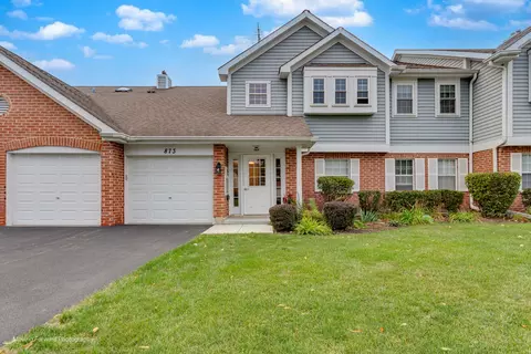 873 Quin Ct #202, Naperville, IL 60563