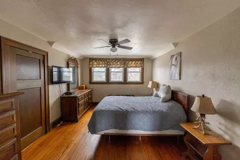 Bedroom - 7965 N Adeline Rd, Leaf River, IL 61047 photo 4 of 5