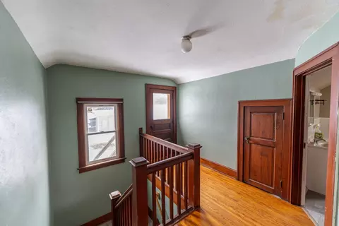 Entry Way - 7965 N Adeline Rd, Leaf River, IL 61047 photo 6 of 7