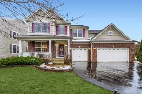 2224 Amelia Ln, Hoffman Estates, IL 60192