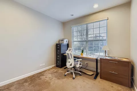 2224 Amelia Ln, Hoffman Estates, IL 60192 photo 8