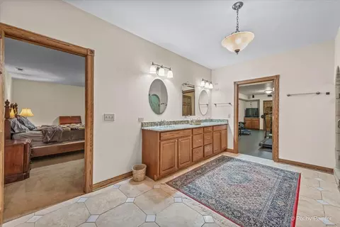 Entry Way - 10018 Haegers Bend Rd, Algonquin, IL 60102 photo 5 of 5