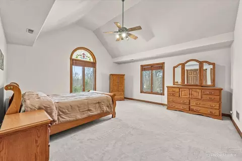 Bedroom - 10018 Haegers Bend Rd, Algonquin, IL 60102 photo 4 of 9