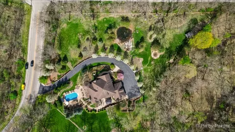 View/Area - 10018 Haegers Bend Rd, Algonquin, IL 60102 photo 6 of 7