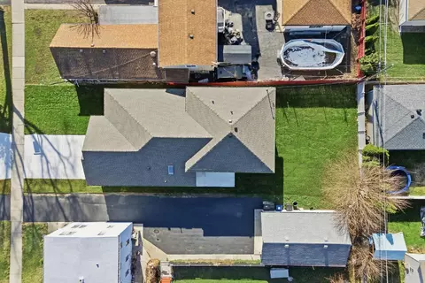 8332 S 77th Ct, Bridgeview, IL 60455 photo 20