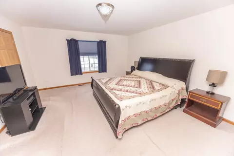 Bedroom - 1102 Nikki Ct, Joliet, IL 60431 photo 1 of 2
