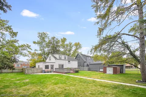 Exterior - 9018 Roach Ave, Brookfield, IL 60513 photo 3 of 6