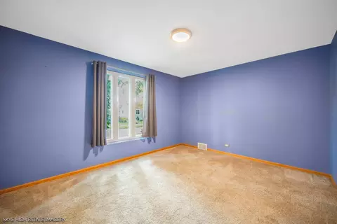 Bedroom - 9018 Roach Ave, Brookfield, IL 60513 photo 3 of 3