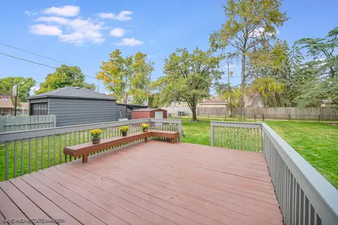 Exterior - 9018 Roach Ave, Brookfield, IL 60513 photo 5 of 6