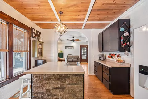 Kitchen - 609 E Chapin St, Morris, IL 60450 photo 4 of 4