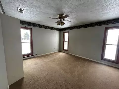 Bedroom - 10940 S Dwight Rd, Dwight, IL 60420 photo 3 of 4