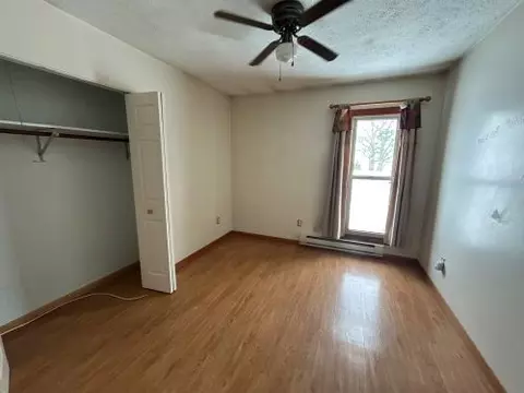 Bedroom - 10940 S Dwight Rd, Dwight, IL 60420 photo 4 of 4